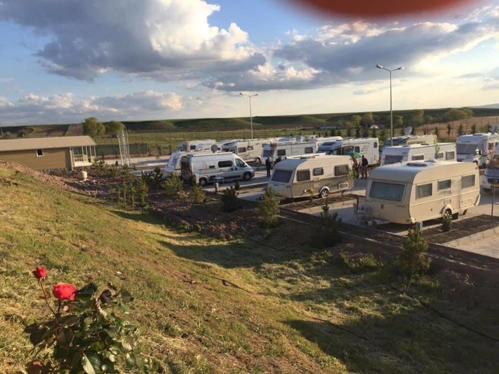 Ulasan Hotel Caravan Camping Ancara Exterior foto